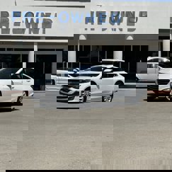 Used 2024 Chevrolet Malibu LT image 1