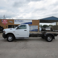 Used 2022 RAM 3500 Tradesman image 1