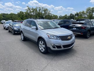 Used 2017 Chevrolet Traverse LT w/ Style and Technology Package image 1