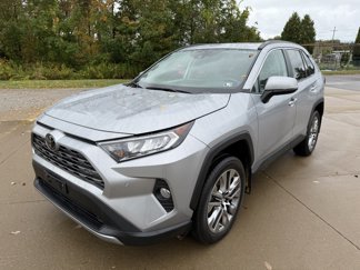 Used 2020 Toyota RAV4 Limited image 1