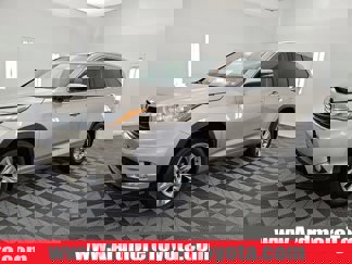 Used 2014 Toyota Highlander Limited Platinum image 1