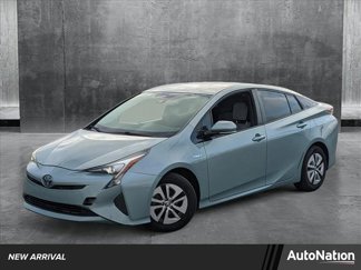 Used 2017 Toyota Prius Two image 1