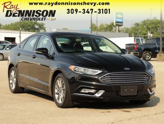 Used 2017 Ford Fusion SE w/ Fusion SE Technology Package image 1