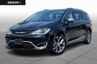 Used 2020 Chrysler Pacifica Limited w/ Tire & Wheel Group image 1