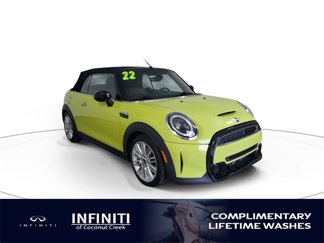 Used 2022 MINI Cooper S image 1
