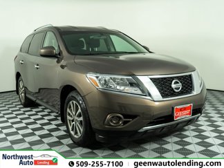 Used 2015 Nissan Pathfinder S image 1
