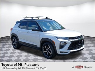 Used 2023 Chevrolet TrailBlazer RS w/ Sun and Liftgate Package image 1