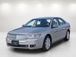 Used 2008 Lincoln MKZ image 1