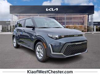New 2025 Kia Soul LX image 1