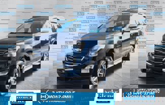 Used 2017 Chevrolet Equinox Premier w/ Enhanced Convenience Package image 1