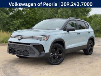 New 2025 Volkswagen Taos SE image 1