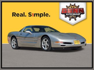 Used 2000 Chevrolet Corvette Coupe image 1