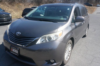 Used 2012 Toyota Sienna image 1