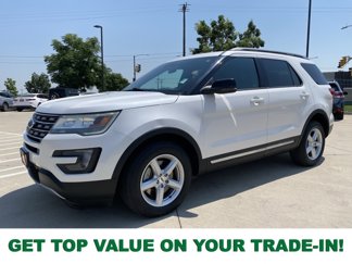 Used 2016 Ford Explorer XLT image 1