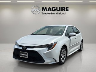 Used 2022 Toyota Corolla LE image 1