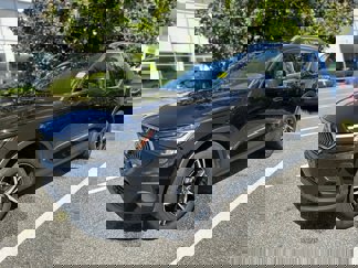 Certified 2025 Volvo XC40 B5 Core image 1