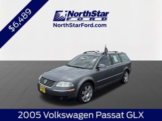 Used 2005 Volkswagen Passat GLX image 1