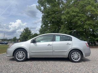 Used 2010 Nissan Sentra 2.0 S image 1