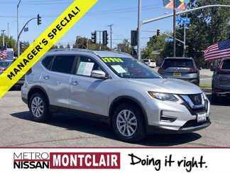 Used 2020 Nissan Rogue SV image 1