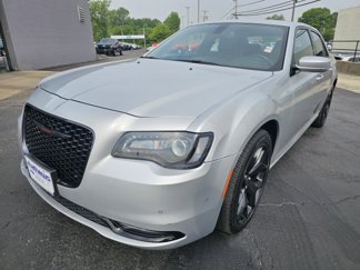 Used 2022 Chrysler 300 S image 1