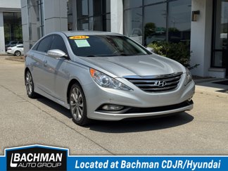 Used 2014 Hyundai Sonata SE image 1