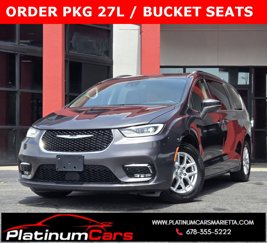 Used 2021 Chrysler Pacifica Touring-L image 1