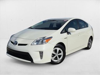 Used 2015 Toyota Prius Four image 1