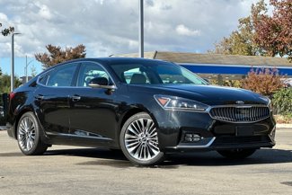 Used 2018 Kia Cadenza Limited image 1