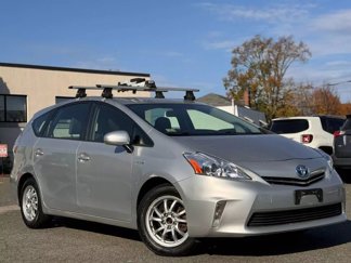 Used 2012 Toyota Prius V Five image 1
