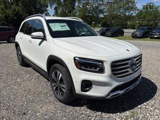 New 2025 Mercedes-Benz GLB 250 4MATIC image 1