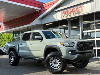 Used 2023 Toyota Tacoma TRD Off-Road image 1
