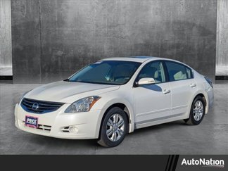Used 2010 Nissan Altima 2.5 S w/ Convenience Plus Pkg image 1