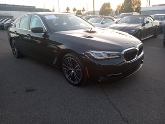 Used 2022 BMW 530e w/ Convenience Package image 1