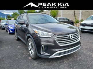 Used 2017 Hyundai Santa Fe SE image 1