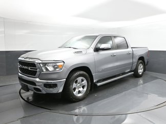 Used 2022 RAM 1500 4x4 Crew Cab image 1