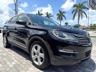 Used 2017 Lincoln MKC Premiere image 1