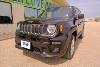 Used 2023 Jeep Renegade Latitude image 1