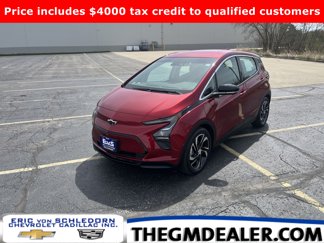 Used 2022 Chevrolet Bolt LT w/ Infotainment Package image 1