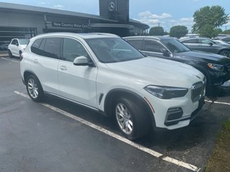 Used 2019 BMW X5 xDrive40i w/ Premium Package 2 image 1