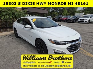 Used 2023 Chevrolet Malibu LT image 1