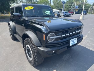Used 2023 Ford Bronco Outer Banks w/ Sasquatch Package image 1