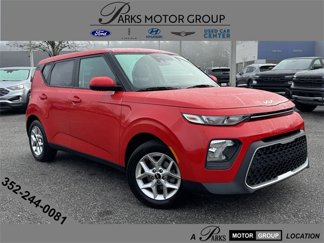 Used 2022 Kia Soul LX w/ Technology Package image 1
