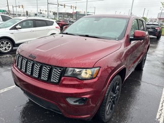 Used 2018 Jeep Grand Cherokee Altitude image 1