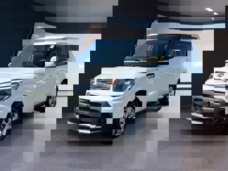 Used 2019 Kia Soul image 1
