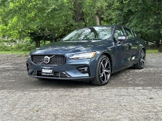 Certified 2024 Volvo S60 B5 Plus image 1