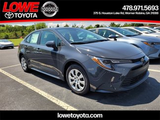 Used 2025 Toyota Corolla LE image 1