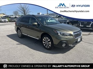 Used 2018 Subaru Outback 2.5i Touring image 1