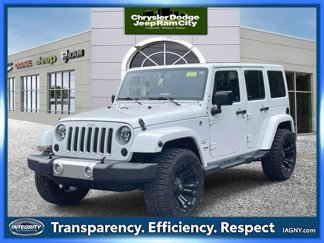Used 2018 Jeep Wrangler Unlimited Sahara image 1