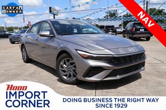 Used 2024 Hyundai Elantra SEL image 1