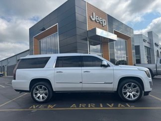 Used 2018 Cadillac Escalade ESV Premium Luxury image 1